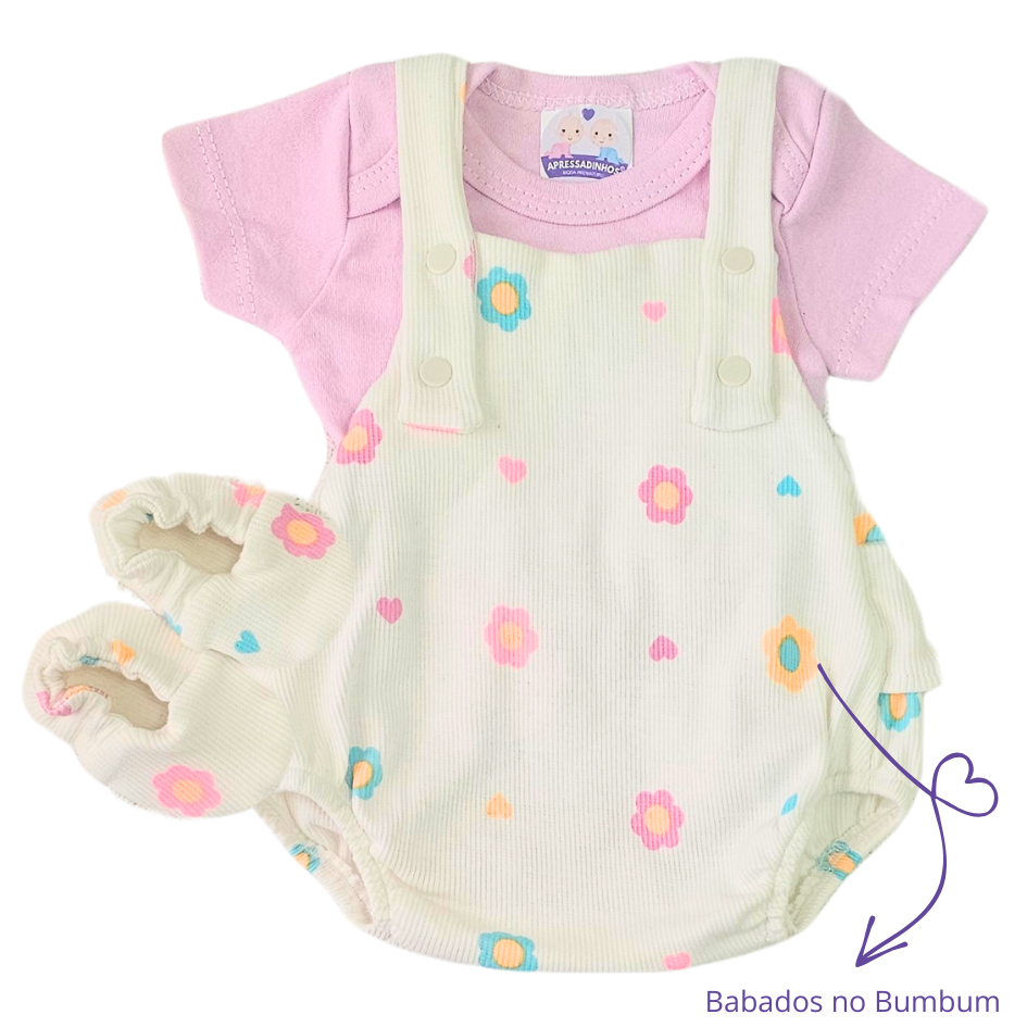 Jardineira Romper Prematuro Flores Delicadas